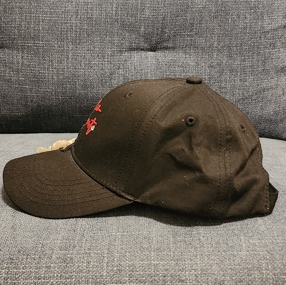 Black Baseball Cap with Red Floral Embroidery, OOAK Handmade main image 7